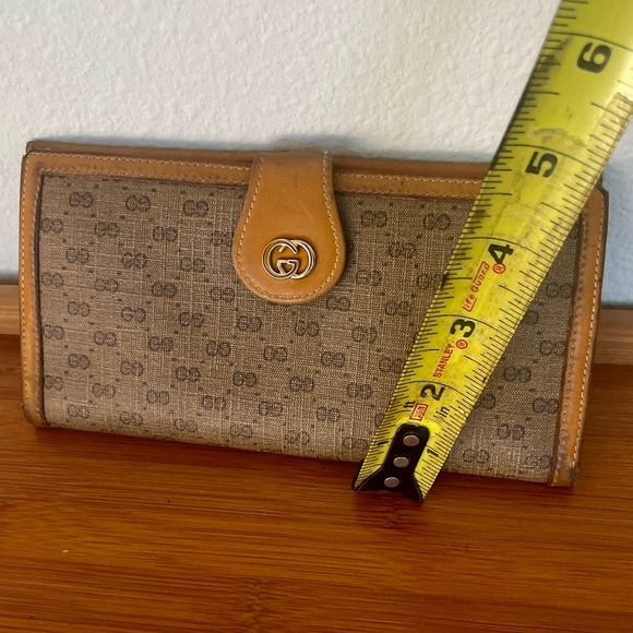 Vtg 80’s Gucci GG Monogram Long Wallet Bifold Gold Accents Iconic - Picture 4 of 16